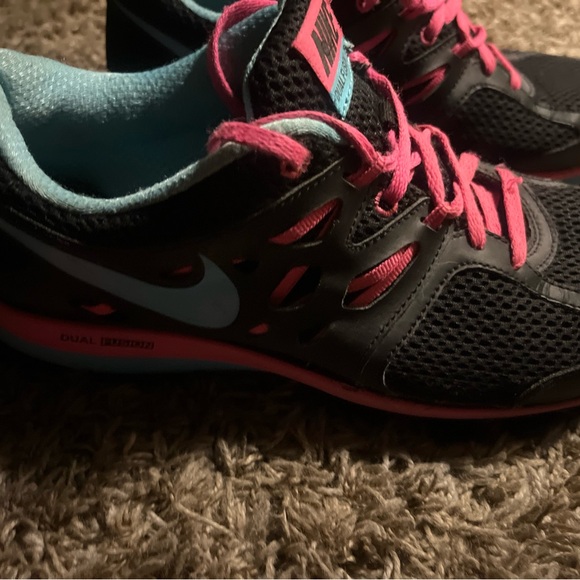 Women’s Nike Dual Fusion Lite Running Shoes US Size 9 - Picture 9 of 10